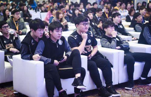 圈内大咖爆料uzi,圈内大咖揭秘电竞王者背后的故事